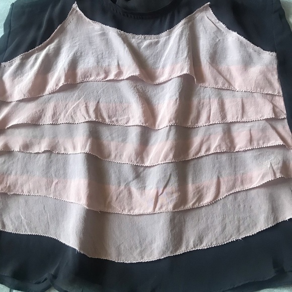 silk ruffles top in brown and peach Small - Picture 8 of 9